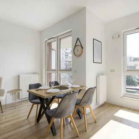 Διαμέρισμα Night Jurajska Lotnisko Chopina Βαρσοβία